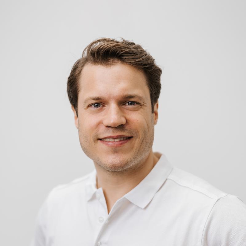 OA Dr. Florian Wenzel-Schwarz